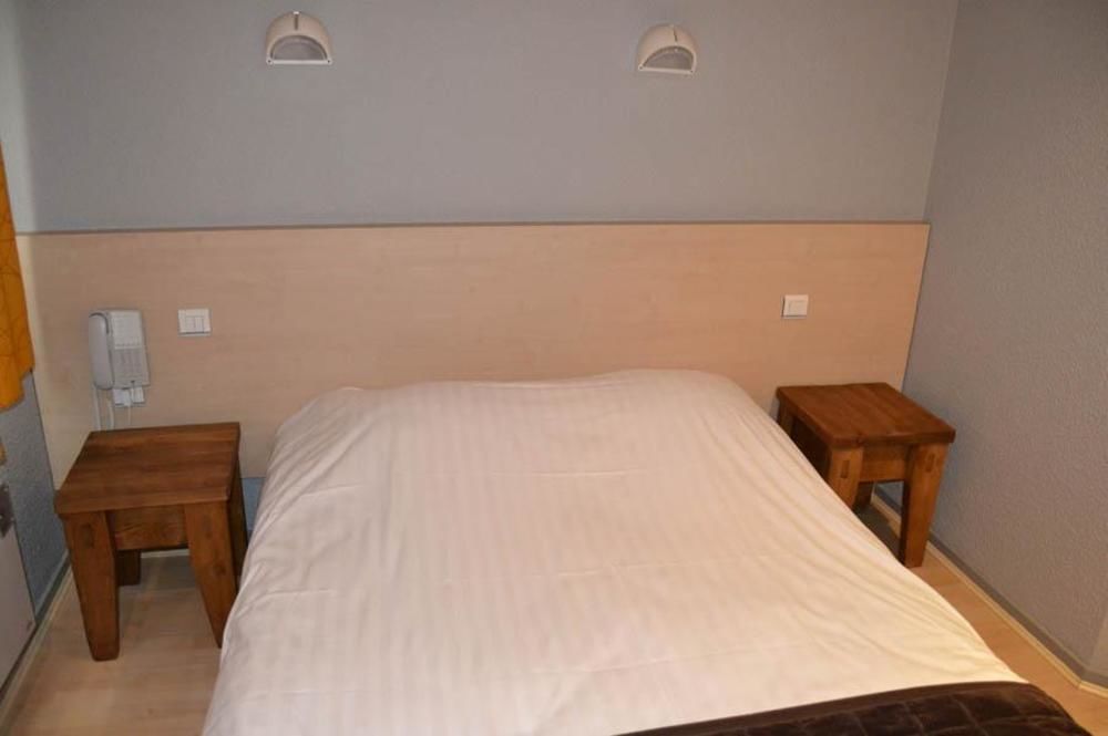Lac'Hotel France Montreal La Cluse Luaran gambar